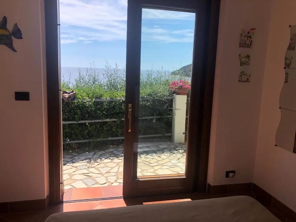 Un Nido Sul Mare Apartment Rio Marina