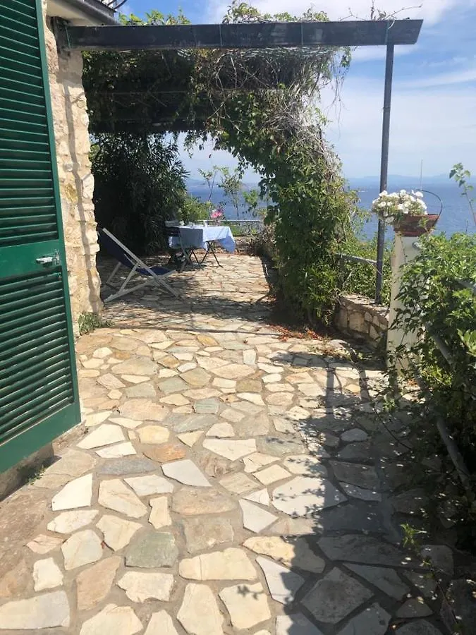 Un Nido Sul Mare Apartment Rio Marina